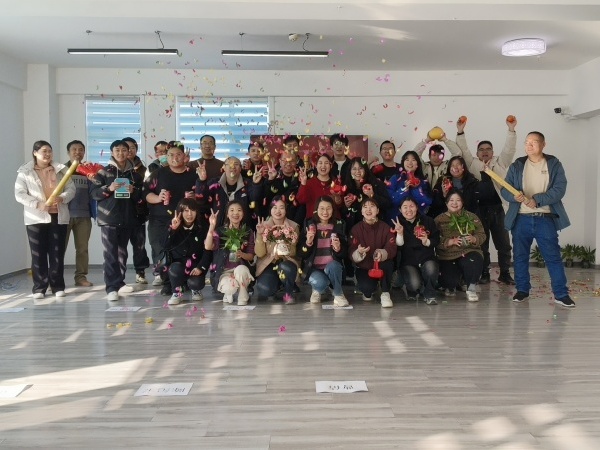 Маяк переезжает на новое место