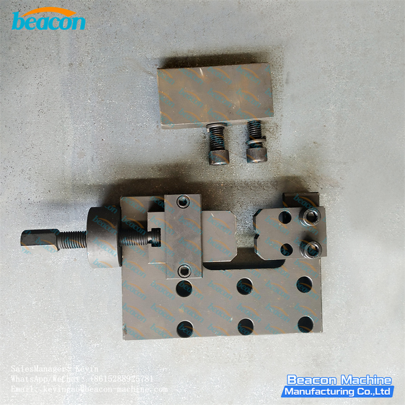 Стенд для снятия и установки топливных форсунок простой поворотный зажимного типа инструмент для разборки форсунок